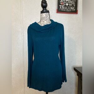 Zenergy by Chico’s Elegant Teal Cowl Neck Sweater size: 1 (8/10 US)